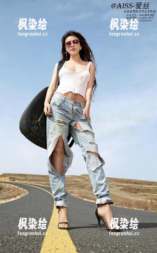 AISS爱丝(黄金版) - 精选小哲女神写真，你觉得在这弹指间，有颗大西瓜吗？