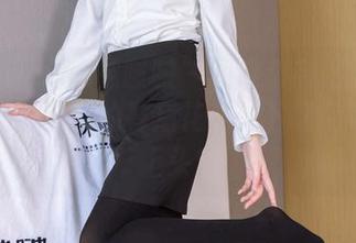 BoBoSocks袜啵啵 - 图库里有奶油：丝袜奶油小蛋糕的幕后花絮，下载后可能会上头！