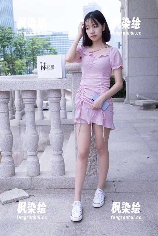 BoBoSocks袜啵啵-小甜豆 BoBoSocks袜啵啵 - 网盘里暗藏的小甜豆花絮:皮衣+连体裤=绝世组合?