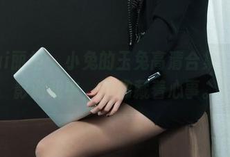 Ligui丽柜 - 小兔的玉兔高清合集，在光影游戏中，仿佛藏着心事。