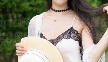 MiStar魅妍社 - 抗拒不了的睡衣诱惑，李梓熙的写真套图我见犹怜！