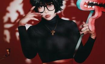 呵呵，Puy Puy的私拍家庭主妇武藏，别让人太羡慕啊，真想问问秘诀。