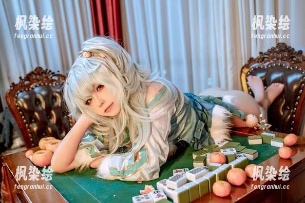 Quan冉有点饿 Quan冉有点饿,不只饿,最新照片中的少女们可动人了!