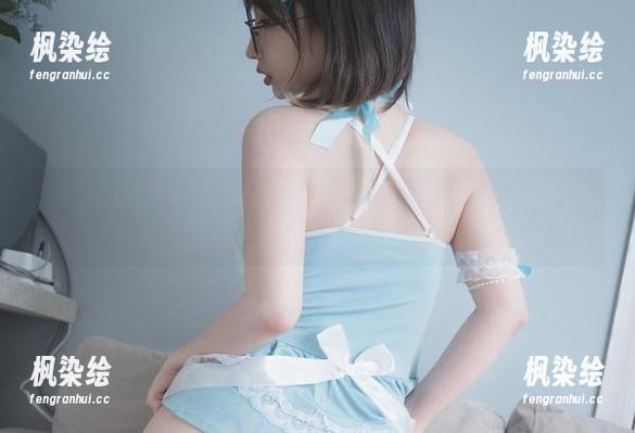 说实话，Uhye(이유혜)的职业装图包下载完，我竟然想模仿她的姿势，果然要有自信才行？