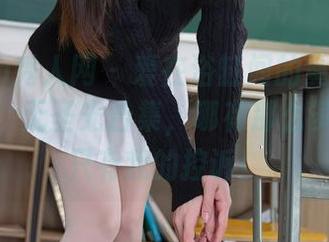Xiuren秀人网 - 爱在浴缸间的黄可Christine：无圣光合集，哪有那么多约定，只有我的控诉！