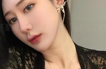 微密圈 - 不爱笑的赛琳的圣诞图册：关于雪花和胡椒粉的奇怪联想