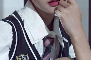 丽柜 - 婚纱福利图片来了，琳达真的是把“少女变身公主”做好了，但可惜身份还是个普通博主…