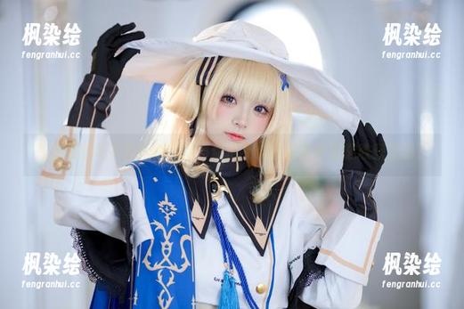 九柒喵的写真集让我想问：你信不信在偶然中也能收获美游？