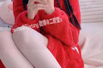 连我都不信的二阶堂宅绘子旗袍丝袜写真集：高清却又充满玩味