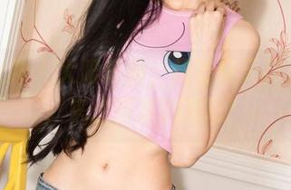 克拉女神 - 大阳短裤，趁着夏天打开图包，来点清凉刺激吧！