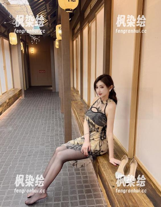周妍希 微密圈 - 原图:周妍希的双马尾,资源太养眼,忍不住多瞧几眼。