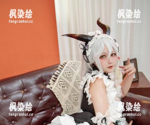 咔喵 咔喵的纯白私房,释放隐藏的色彩,哈哈?