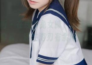 喵糖映画 - 在线的兔女郎，蠢沫沫说，她不只是穿着，还在游刃有余地扮演角色。