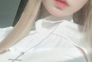 精选毛衣look，女主K可以把我送入冬季梦境。