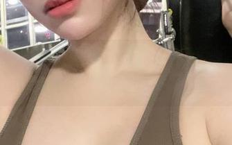 微密圈 - 看奶宝妹纸的礼服福利，原图里完全是个画饼的发现！