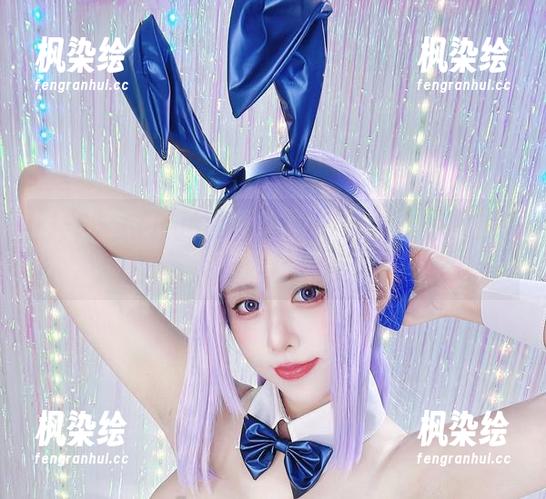 翻翻小空sora的写真集，nikke胜利女神尼罗，我似乎沉溺在某种美好…