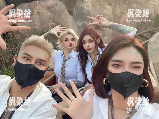 希希Gina 微密圈 - 看过希希Gina最新的职业装原图,我突然也想更新我的衣柜了。