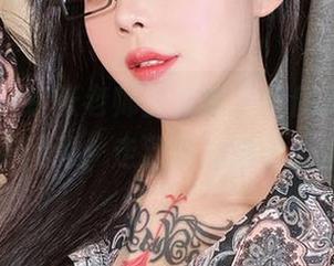 微密圈 - 在张老师的教室，私房美图是一种新风尚，走到哪儿都是个性！
