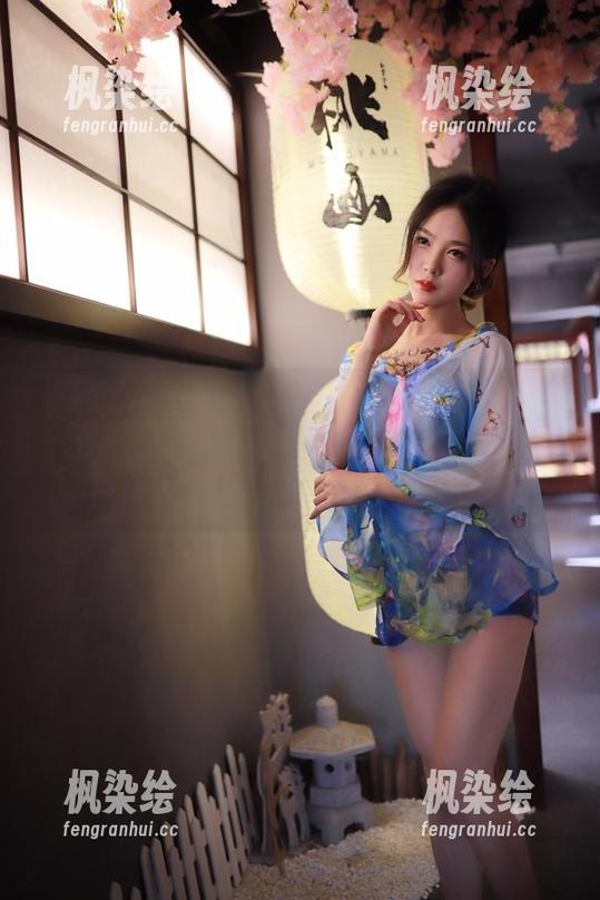 别犹豫，快来拿抖娘利世的牛仔裤免费图包，图包每天都在更新哦，自然图像长太好看！