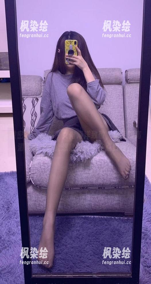 微密圈 - 提袜少女向海洋致敬，水手服高清写真—你能想象海鸥都在点赞吗？