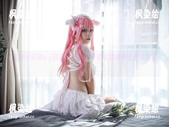 无颜小天使wy的在线写真:可爱得我都快无言以对了!