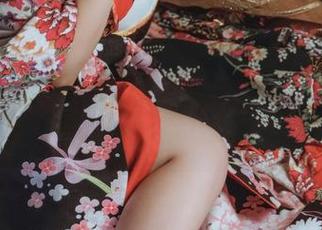 吉他妹妹2.0：无颜小天使wy的定制图片，果然不走寻常路！