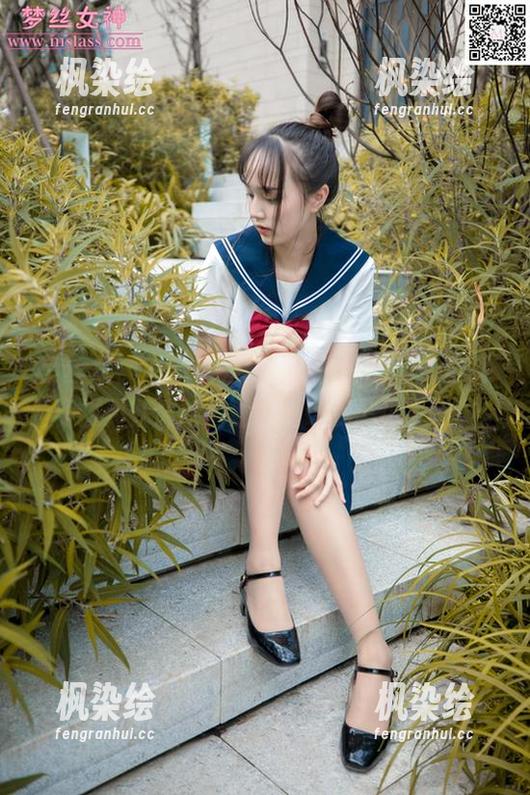 梦丝女神-张灵儿 梦丝女神 - 本以为我见过所有白裙,直到看到张灵儿最新图册,竟让我忘记了呼吸。