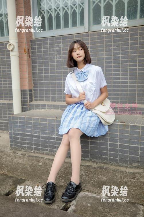 梦丝女神-玥玥 梦丝女神 - 这组免费照片果然是玥玥的!白丝洛丽塔的力量,直接点燃心里那个少女梦!