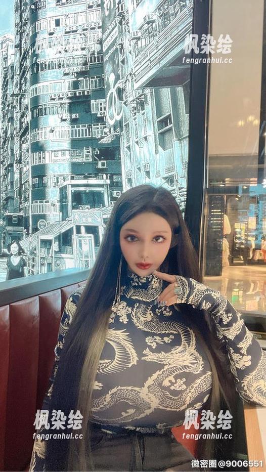 梦露veronica 微密圈 - 浴缸泡泡与梦露veronica:私拍写真里有那么几分淘气感,就像故意的撩。