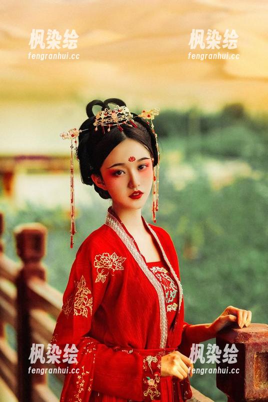 沧霁桔梗 沧霁桔梗的黑太子图集:当王子遇上了我的拖鞋!