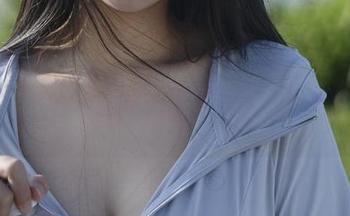 拍摄这些图真的是太容易了——浅安安与黑胶带的游戏