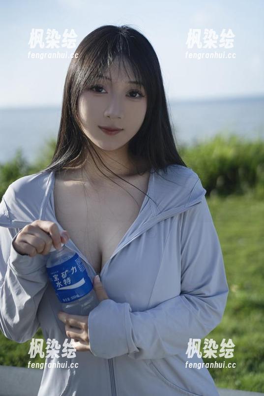 拍摄这些图真的是太容易了——浅安安与黑胶带的游戏