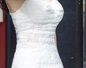 爱尤物 - 女仆？不完全是，孟十朵的定制写真，透露出另一层含义