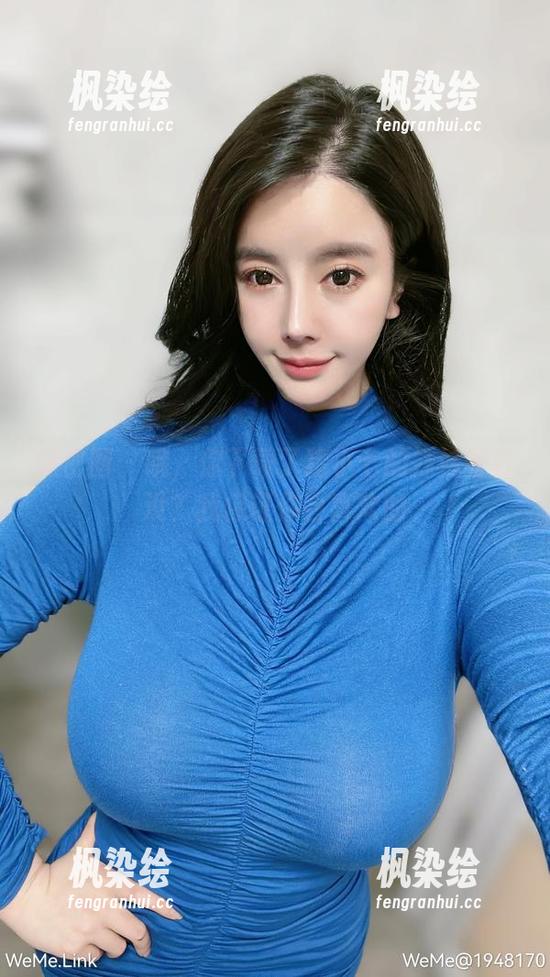 猪小七 微密圈 - 哦,你下载了猪小七的妹妹写真没?我保证你会喜欢的