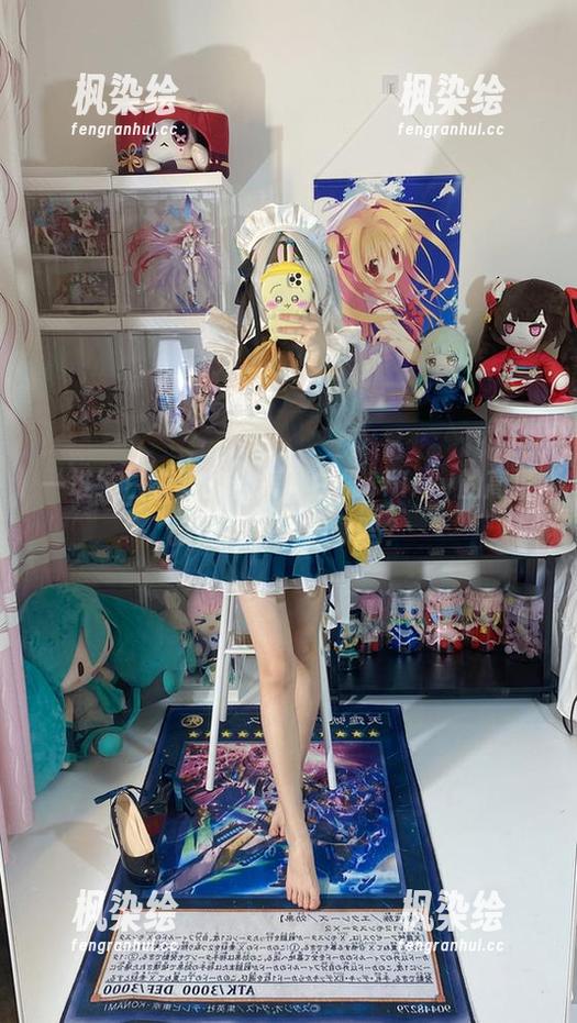 白栎Shirly 一堆纯白衣服的合集,白栎Shirly的高清影像:你能想象吗?