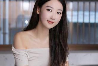 秀人网 - 观看Manuela玛鲁娜的花嫁：那抹白纱，是要拯救吗？