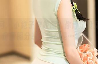 秀人网 - 小纯子穿校服？你肯定没见过这份原图分享，实在是…绝了。