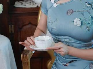 秀人网 - 若是尤妮丝Egg的秘书都能这么美，想必办公室会热闹不少吧！