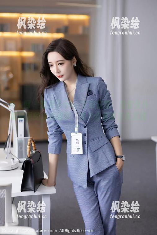 秀人网 - 糯美子mini家政日常：那套女仆制服里的点滴趣事，照片合集等你来发现！