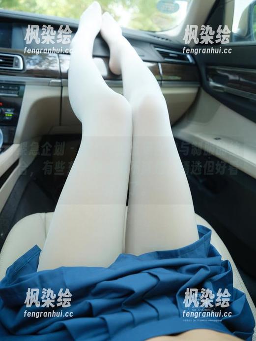 紧急企划 - 图片中的五更百鬼与制服的结合，有些东西永远说不清楚，精选但好看就是了。