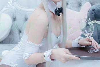 羊大真人的图集：魔女集会，穿衣服是个什么玩意儿