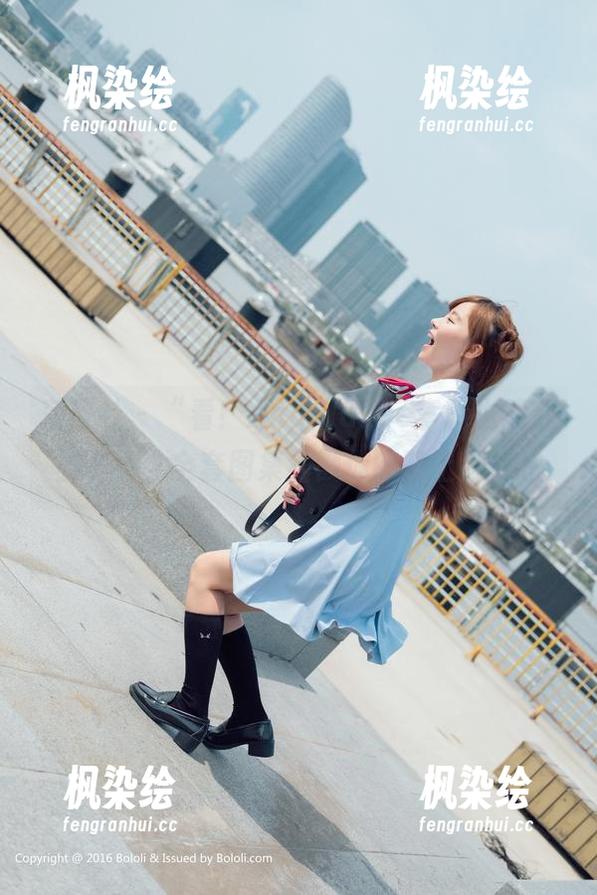 菠萝社-AngelaLee李玲 菠萝社 - “看!AngelaLee李玲也能变雅典娜,全套图集猛戳你的肾上腺!“