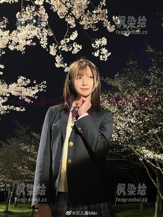贝儿酱Miki 一场贝儿酱Miki的JK人生:美图图集随便翻翻嘿嘿