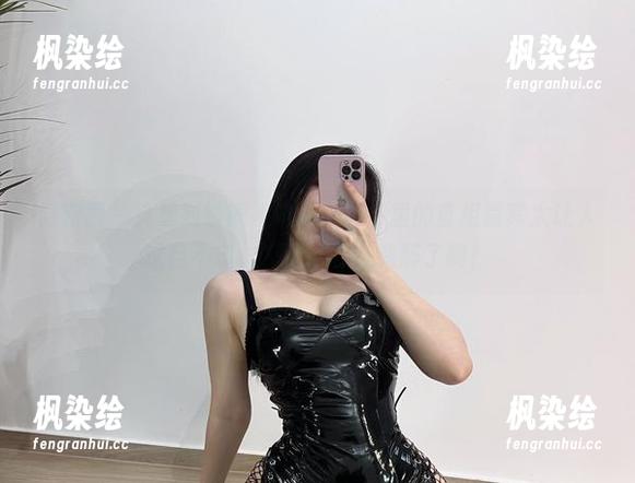 微密圈 - 真想对铁锤姐姐说，图库里的首组嘉宾太让人过目不忘，资源都快让我醉了啊！