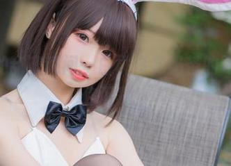 香川澪的甜蜜瞬间—白桃乌龙奶茶的写真，等你下载！